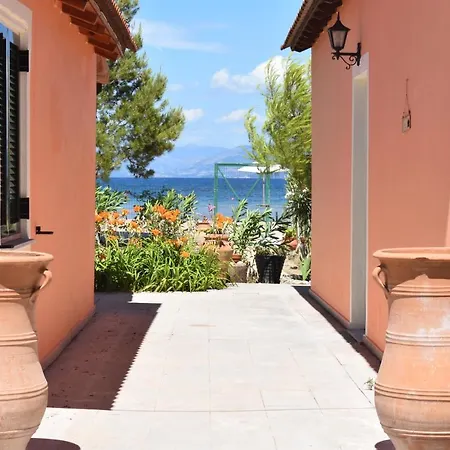 Bouka Beachfront